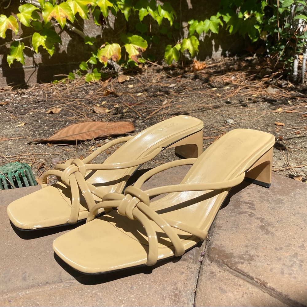 Zara tan kitten strappy heels, size 9w